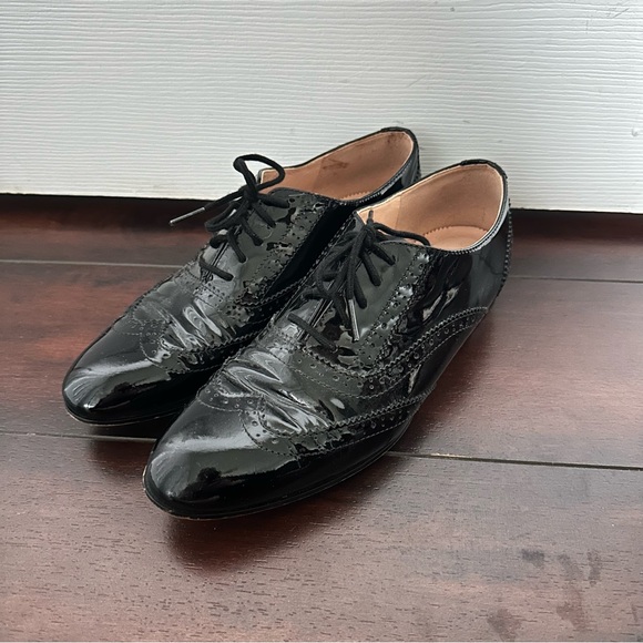 Size 7 J Crew Women’s Patent Leather Oxford Wingtip Brogue Dress Shoes Black - Picture 5 of 7